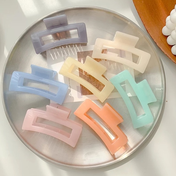 Translucent Rectangular Hair Clip - Light Blue! - Picture 2 of 4